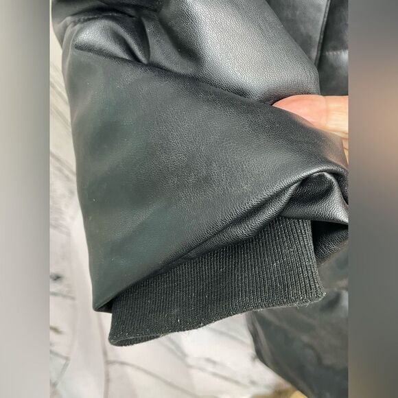 ZARA FAUX LEATHER PUFFER COAT S - Picture 5 of 10